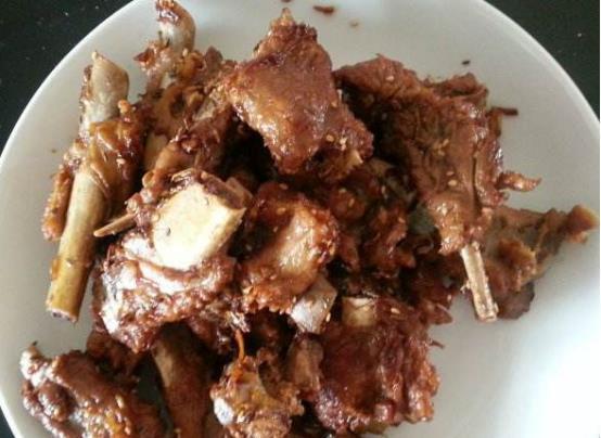 美味不油腻的家常菜,吃起来方便快捷,三碗饭是挡不住的