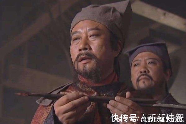 宋江|吴用到死才明白,原来梁山的老大并不是宋江,更不是晁盖!