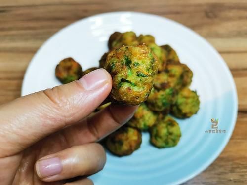炸丸子，牢记别放淀粉和面粉，教您“健康”做法，蓬松酥脆吸油少
