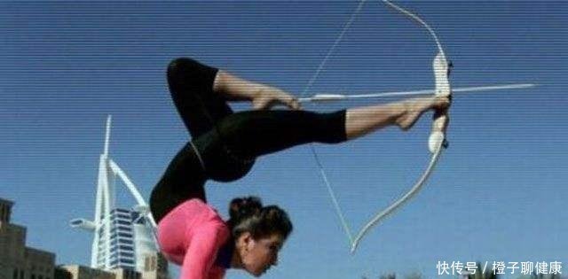 姿势|中国柔术美女,境界已达到登峰造极,姿势有点心疼