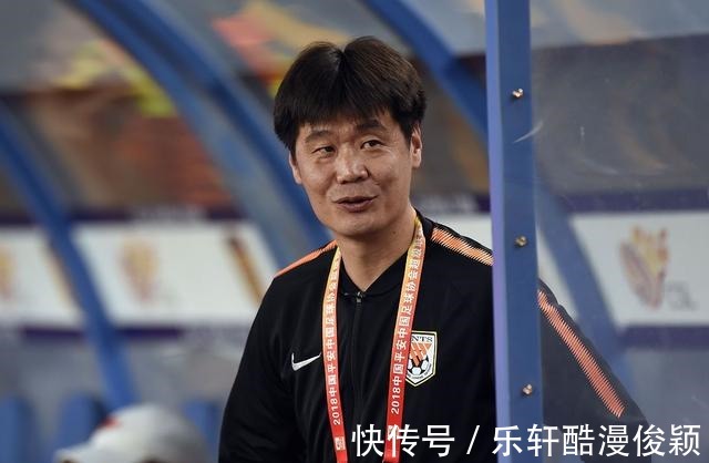 李霄鹏|国足三消息！李霄鹏善于栽树，泰山队射手王请求出战，张玉宁全勤