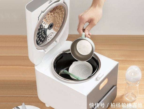 水酒精|快来看看怎么正确清洗电饭锅吧，延长电饭锅的寿命