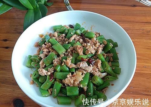 通便|冬天此菜多吃些,钙是鸡肉7倍多,通便降糖护心,和肉一起炒,下饭