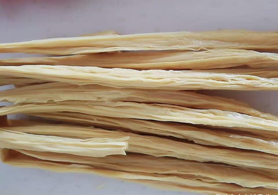 做法|排骨焖腐竹最好吃的做法,肉质鲜美嫩滑香味浓郁,腐竹芳香入味