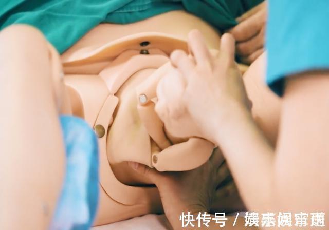 分娩|顺产生娃到底疼在哪儿助产士模拟接产全程，熬过来的都是女战士