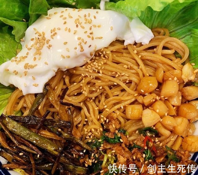 莉姐|黄磊晒了一碗面,瞬间点赞过万,被粉丝们称为面中上品,来看看