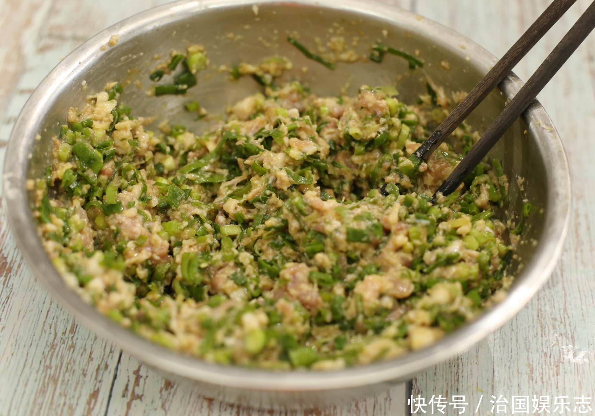 莲藕|肉饼吃了几十年,如此做法第一次,太香了,好吃不上火!
