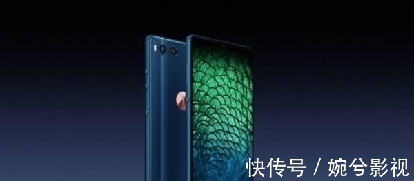 手机|罗永浩用iPhone12Pro？老罗：同事的手机，坚果R1不升级就不卡！