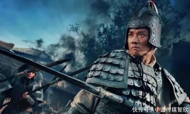 交手|关羽和张飞交手谁武艺高强？演义中有过描写，结果让人意外