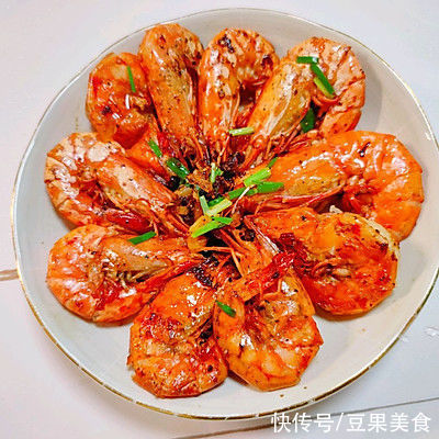 黑胡椒九节虾|好吃不胖、营养高的黑胡椒九节虾