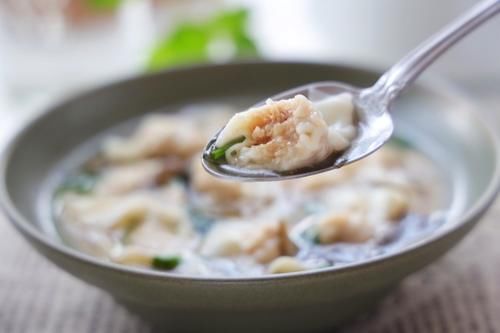 肉馅|早餐吃馄饨，肉馅儿这样调，鲜美又滑嫩，学会再也不想去外面吃了