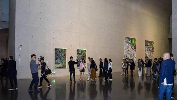 艺术家#“最贵在世艺术家”一生4段婚姻,58岁老来得子,一幅画卖4370万