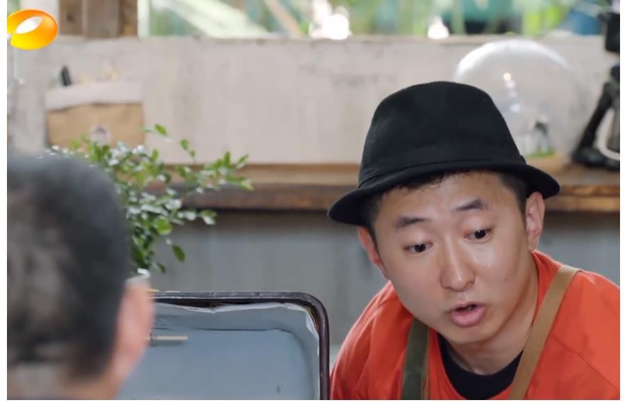极限挑战|《向往5》玩火还是创新？让素人讲25分钟故事，黄渤几乎没镜头
