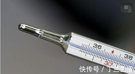 宝妈|4岁孩子误把502滴入眼睛,宝妈60秒反应救了孩子,医生:很高明