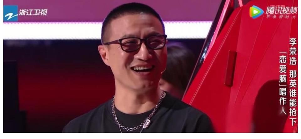 任媚爽|那英嘴比脑子快让人尴尬，本来只是调侃汪峰，实则却拉踩了很多人