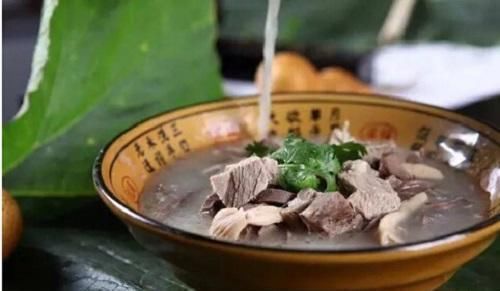 膻味|炖羊汤，这4味料一种都不能少，很多人不知道，难怪羊汤膻味重