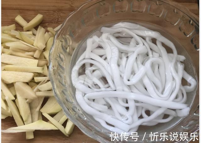 我们家最爱的炖菜，简单易做还下饭，不能用盘，必须用碗装才过瘾