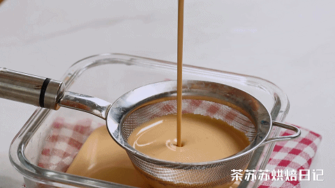 伯爵奶茶白玉卷你这么做，保证你吃一次想十次