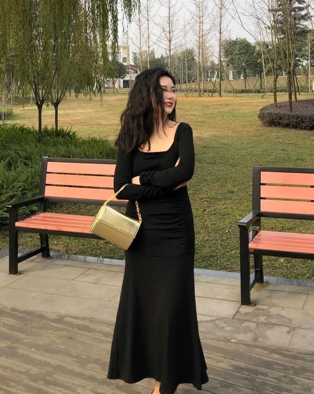 毛衣裙 穿“毛衣”的时候,注意3个小细节,轻松打造高级洋气的森系穿搭