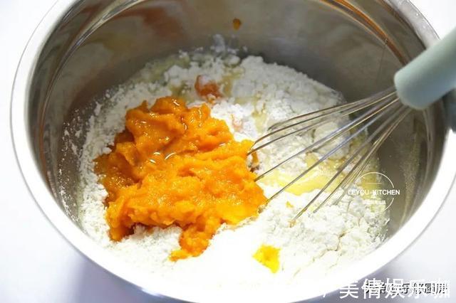 白砂糖|搅一搅,拌一拌就上锅蒸,和蛋糕一样好吃,冬天做简单又热乎