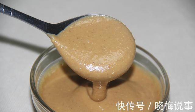 女性|女性若不想“衰老快”,4种食物建议常吃,蜂蜜上榜