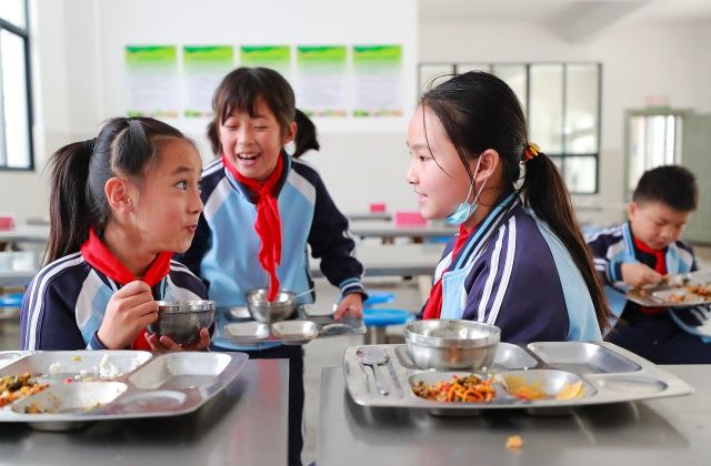 午餐|营养午餐助力学生健康