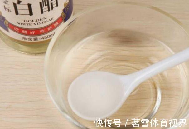 花卉|花土板结怎么办?不换盆土,学会这几招照样能搞定难题