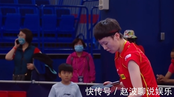 王曼昱|3-0到4-0!世乒赛争议一战:王曼昱神了,单局11-2,对手耍手段
