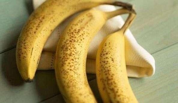 催熟剂|遇到这种香蕉不要买, 它可能是化学药剂浸泡过的!