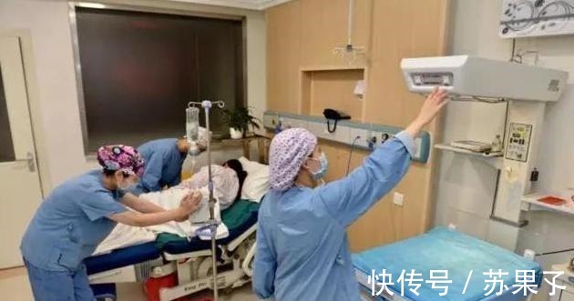 为什么生孩子时产房总让人冻得直哆嗦医生不说,女性自己要清楚