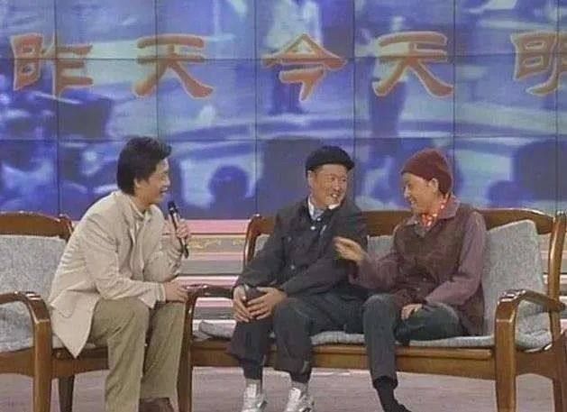 节目|费翔的歌、赵本山的小品,回头看春晚这几个绝佳节目,哪个你最爱