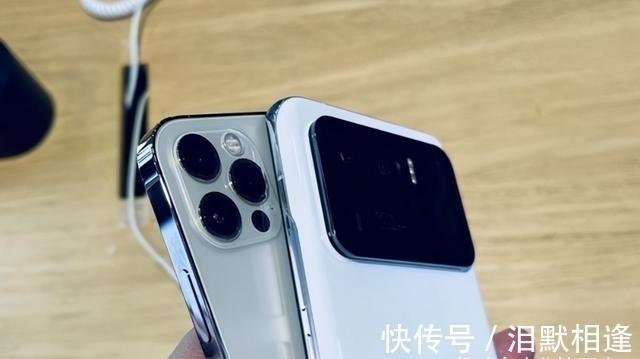 k9|内行人的中肯建议：有钱买手机最好“一步到位”，很贵但耐用