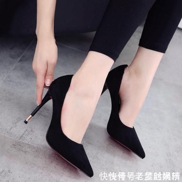 知性又大方的这几款高跟鞋,是上班一族的最爱哦