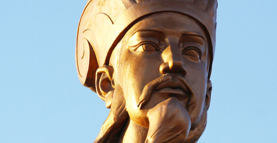 用来|诸葛亮放弃不用的计策，有人用来当宝贝，反而延长了王朝寿命