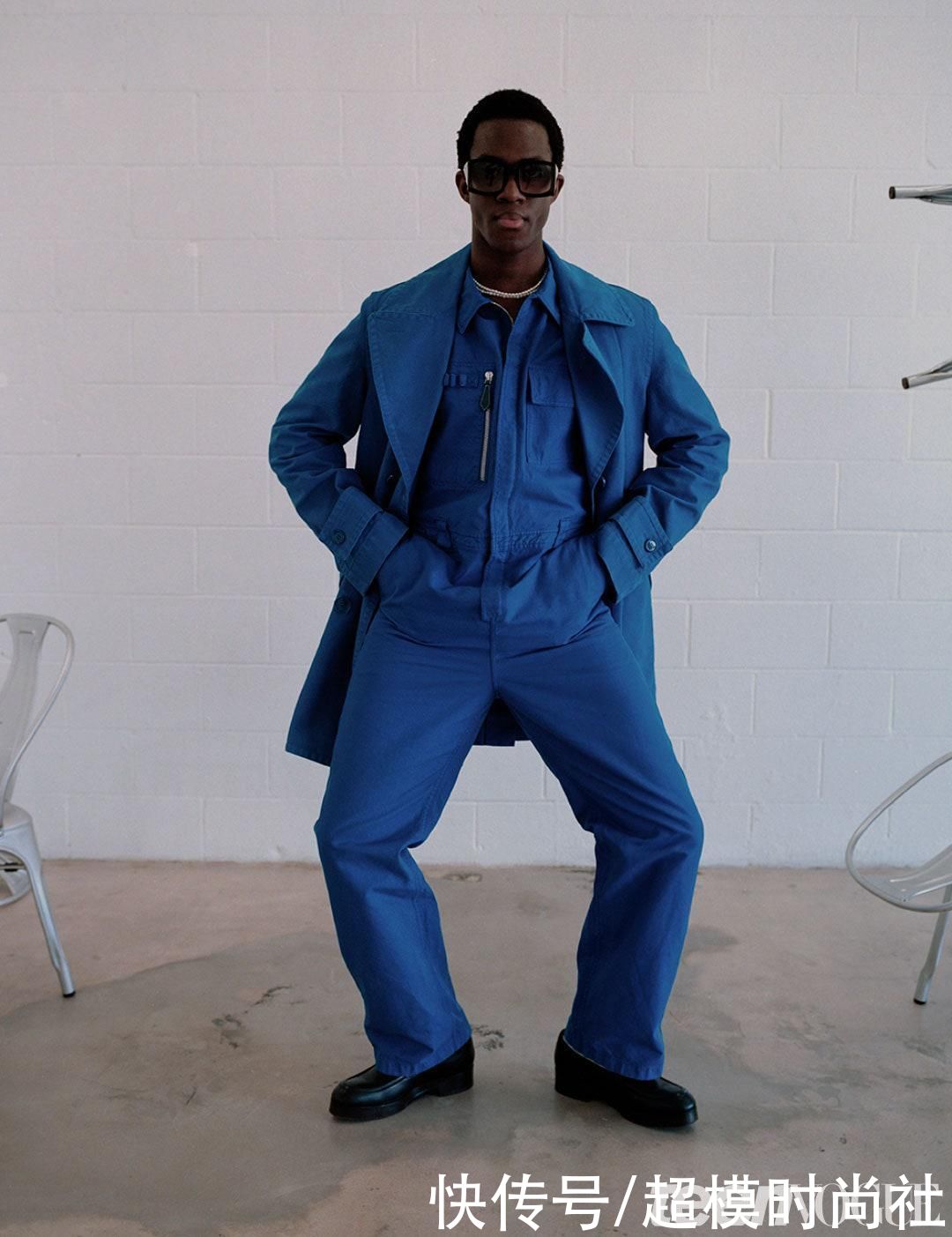 时尚模特|黑人时尚模特走红网络，复古时尚风引人注目，还获评最佳着装奖