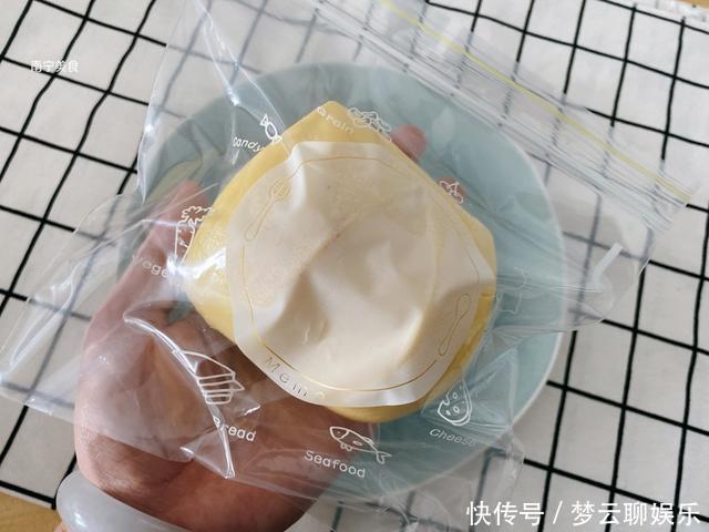 剩下的馒头不能直接放冰箱,多做一步,放上30天和刚出锅一样