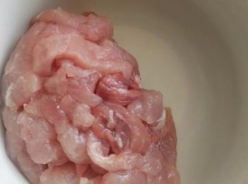 炒瘦肉,最忌直接下锅炒!教你4招,肉质嫩滑入味,好吃不粘锅!