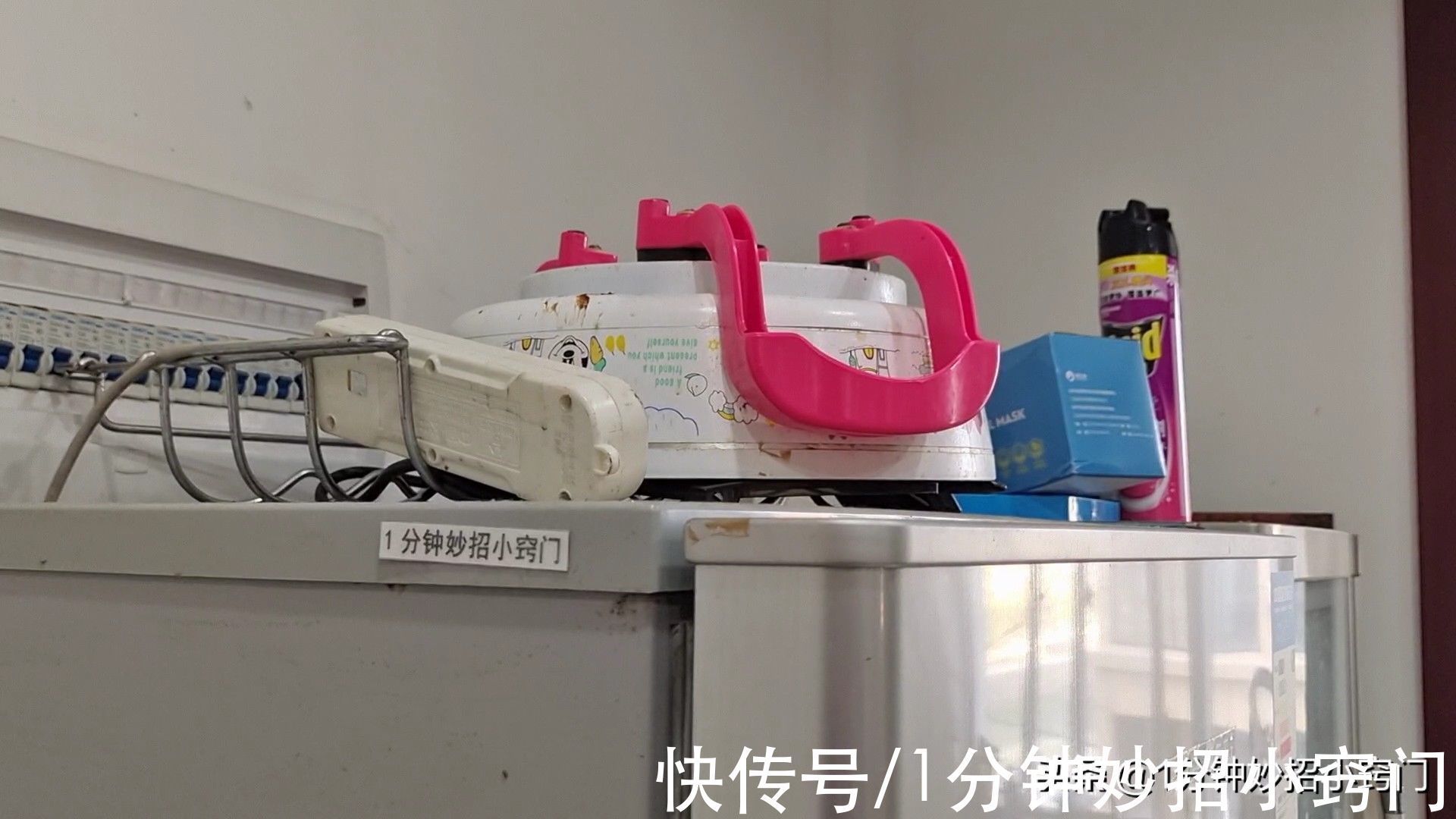 不管家里冰箱有多大,上面别放这三样东西,别不当事,快看看