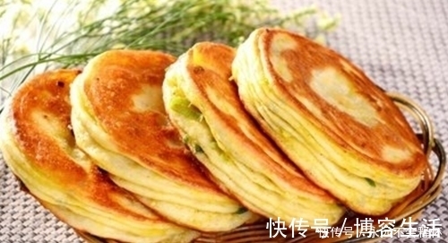 馒头吃多了想换口味,教你做咸香酥脆的油饼,喷香好吃,越吃越爱