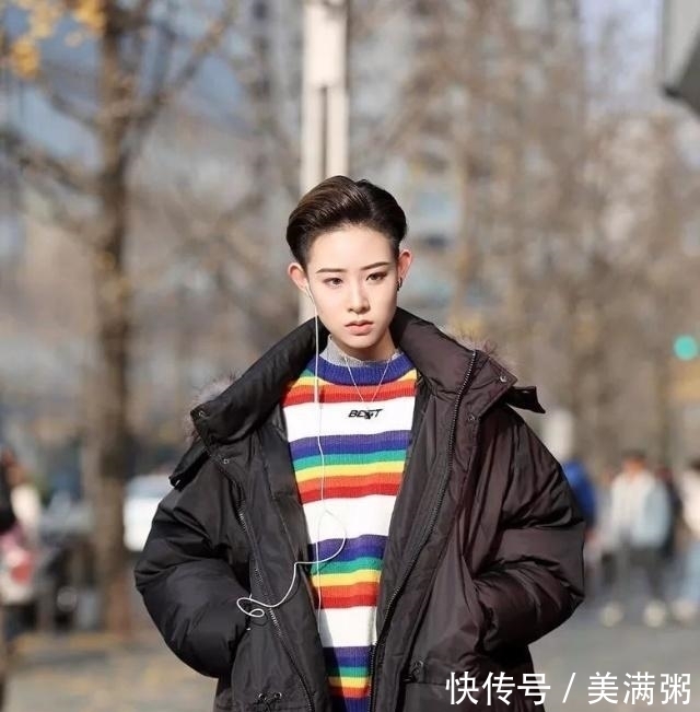  搭配上|羽绒服的六种搭配，每一套都''美爆''了，时髦保暖又好看。