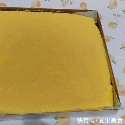 美味可口的蛋糕卷