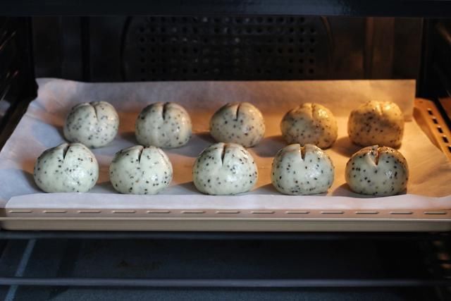 烤箱|自制低脂碱水球,无糖无油营养十足,饱腹感强适合减肥人群食用