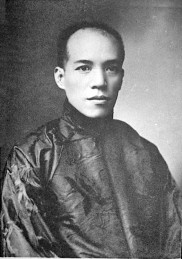 为梁启|此女2岁丧母4岁丧父，82岁死在了草棚，儿子竟是中国顶级火箭专家