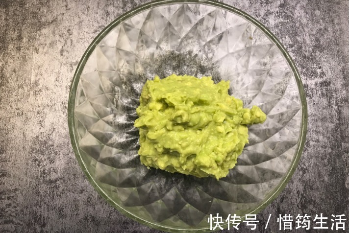 一日三餐|夏天,遇到此水果我从不还价,蛋白质是苹果10倍,孩子长个正需要