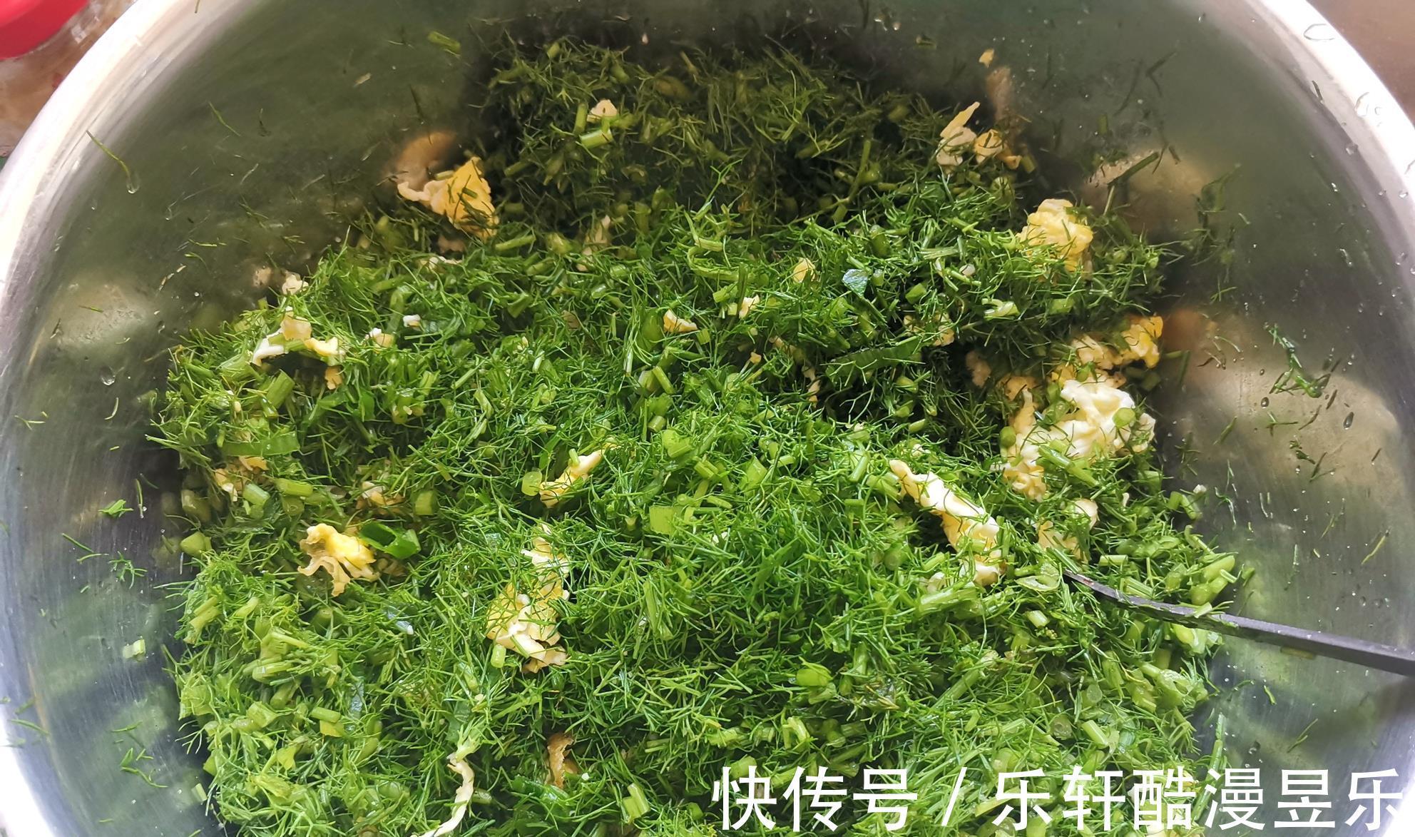 茴香油|三伏天，做馅还得这个菜，健脾开胃又好吃，出锅连吃3个，真过瘾