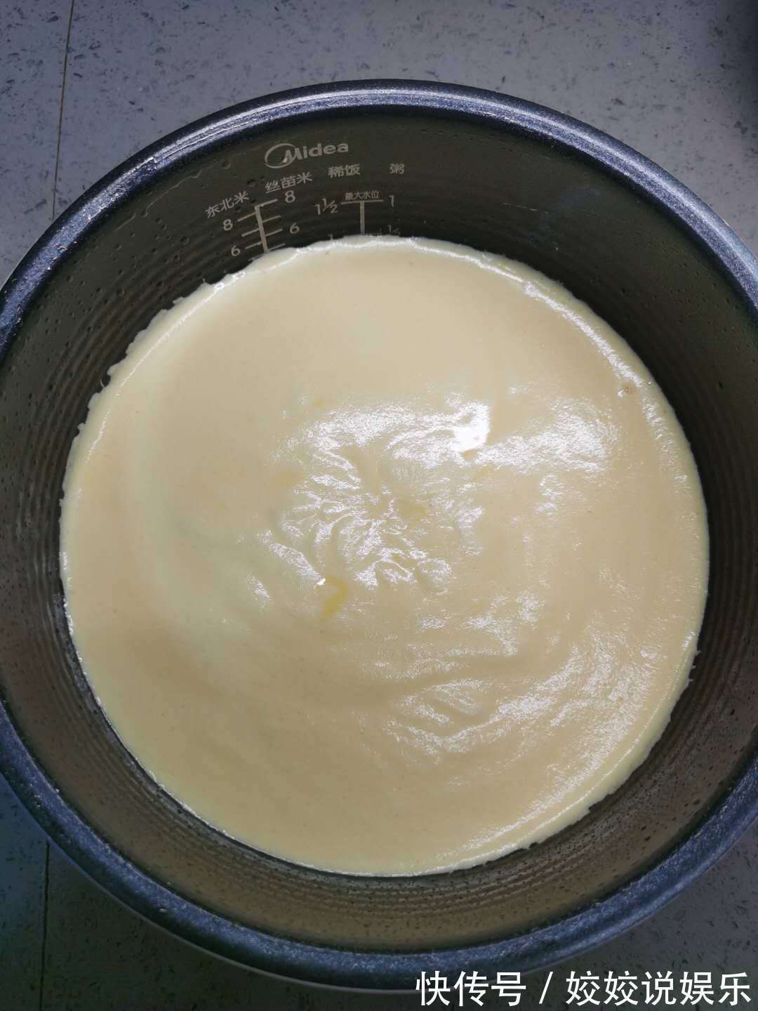 蛋白|6个鸡蛋,1碗面粉,不用烤箱,在家做蛋糕,比外面买的还好吃