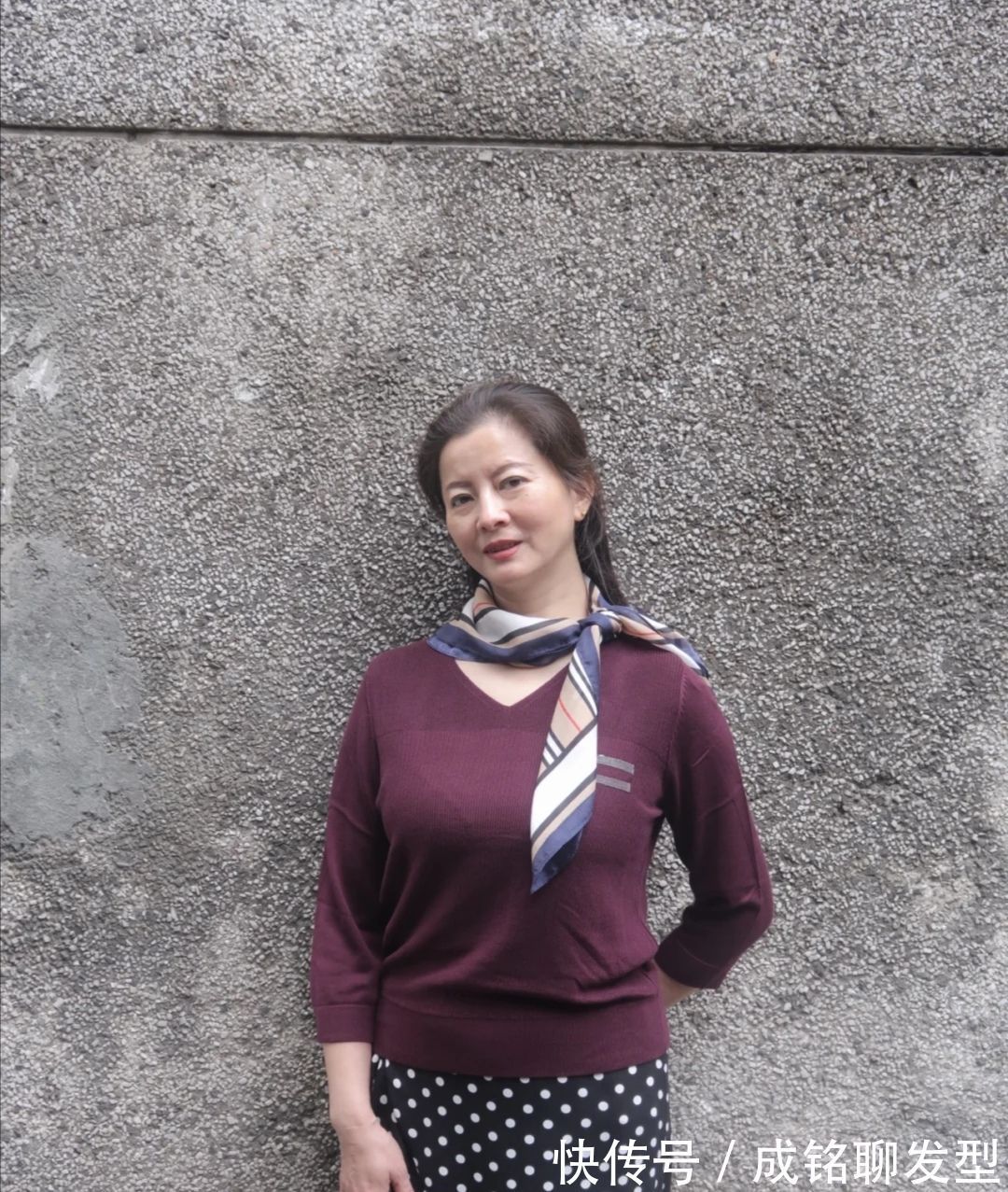 穿搭|既然已不再年轻,那就这样优雅下去,这几位的穿搭技巧建议学一下