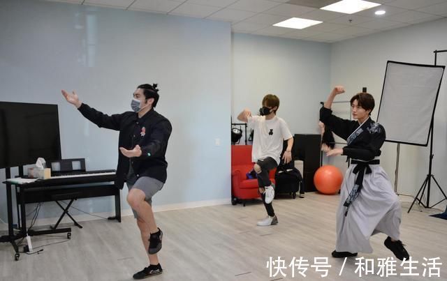 经纪公司|美国森林梦工厂学生杨皓钧入选大陆火爆选秀节目《青春有你3》