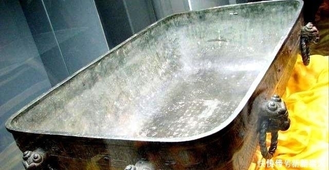 刘铭传|这个“浴缸”曾被当马槽,被一人发现后成国宝,如今禁止出境展览