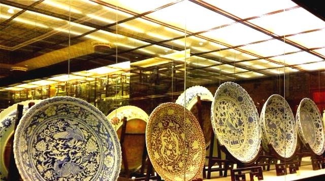 藏宝图|姨妈留下一份藏宝图,他寻得巨额宝藏,晚年上交价值8个亿的宝物!